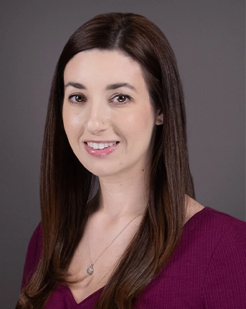 Headshot of JoAnn